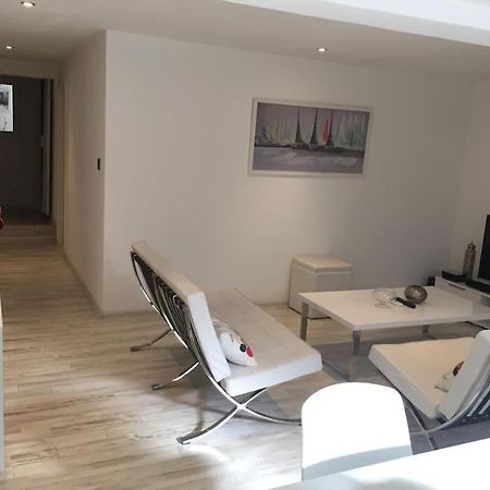 Lovely Two Bedrooms Apartment. Flic-en-Flacq Dış mekan fotoğraf